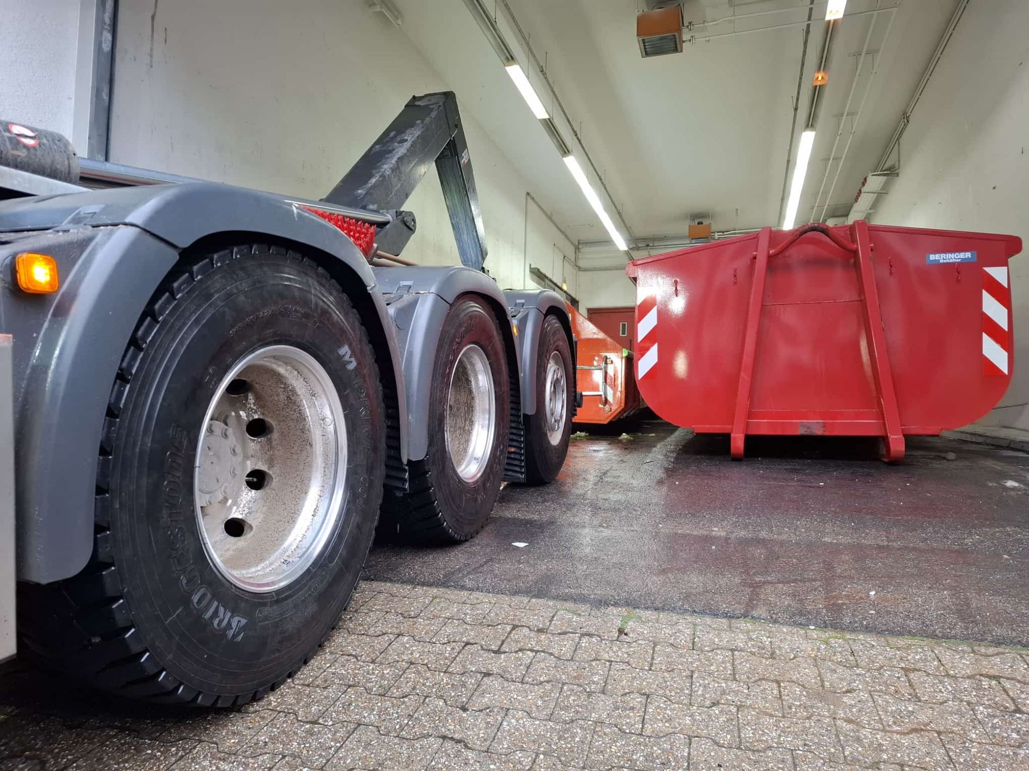 MARCUS WENZEL: Schwerste Abroller in Aachen in Bewegung | MAN 4-Achsen-Power